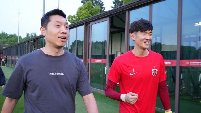 两个人看的www高清免费中文